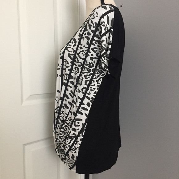 VANILLA SUGAR Striped/Animal Print Batwing Top - Picture 4 of 7